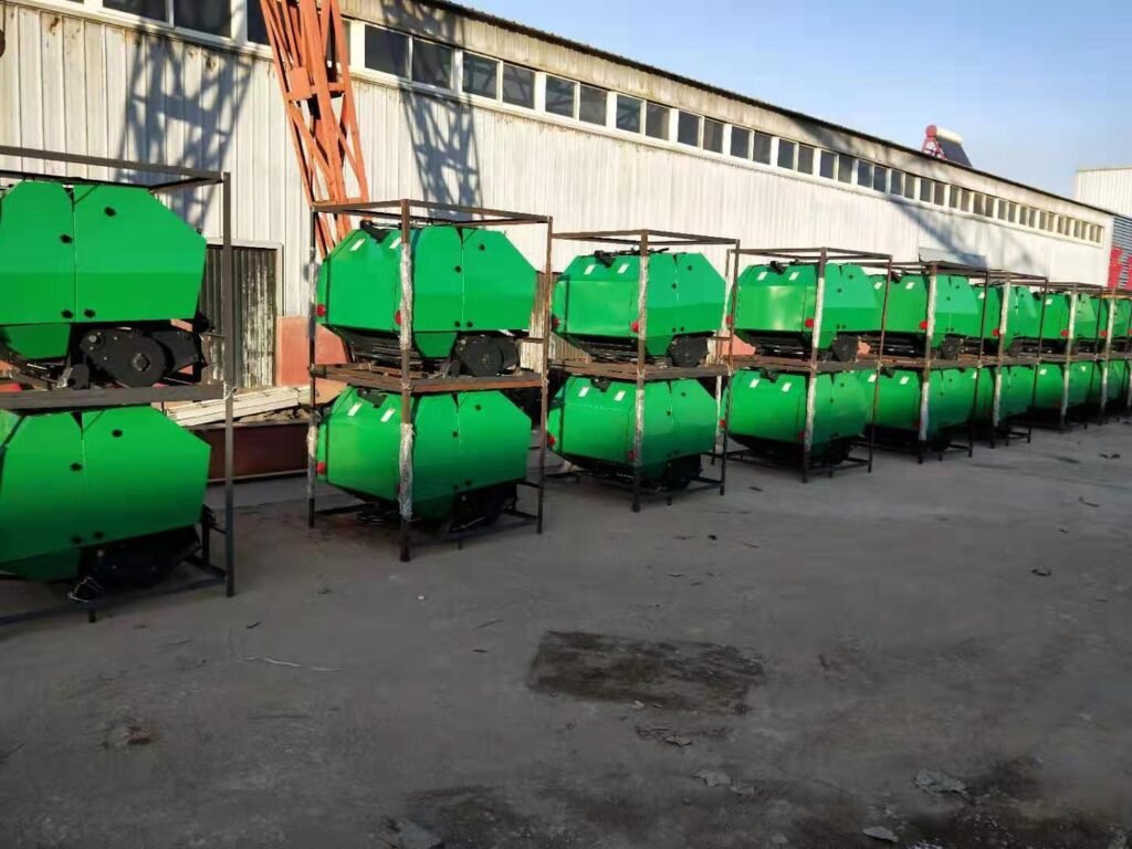 Round bale picking and baling machine - XINLIAN